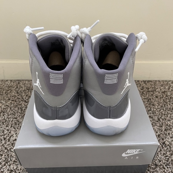 Jordan retro 11 cool grey main image 7